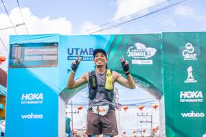 BIB: 409
                            <button type="button" onclick="openModal(21781032)" class="btn btn-primary btn-sm float-right btn-popup" data-toggle="modal" data-target=".modal-high-quality">
                        <i class="fas fa-shopping-cart"></i> Add to Cart
                    </button>
                                            <button type="button" onclick="isThisMe(21781032, true)" class="btn btn-success btn-sm float-right btn-popup btn-isme hidden" data-toggle="tooltip" data-placement="bottom" title="นี่คือรูปของคุณใช่ไหม คลิกที่นี่เพื่อเอาเข้าอัลบั้ม">
                        <i class="fas fa-plus"></i> Add to album
                    </button>
                    <button type="button" onclick="isThisMe(21781032, false)" class="btn btn-warning btn-sm float-right btn-popup btn-isnotme hidden">
                        <i class="fas fa-ban"></i> Remove from album
                    </button>